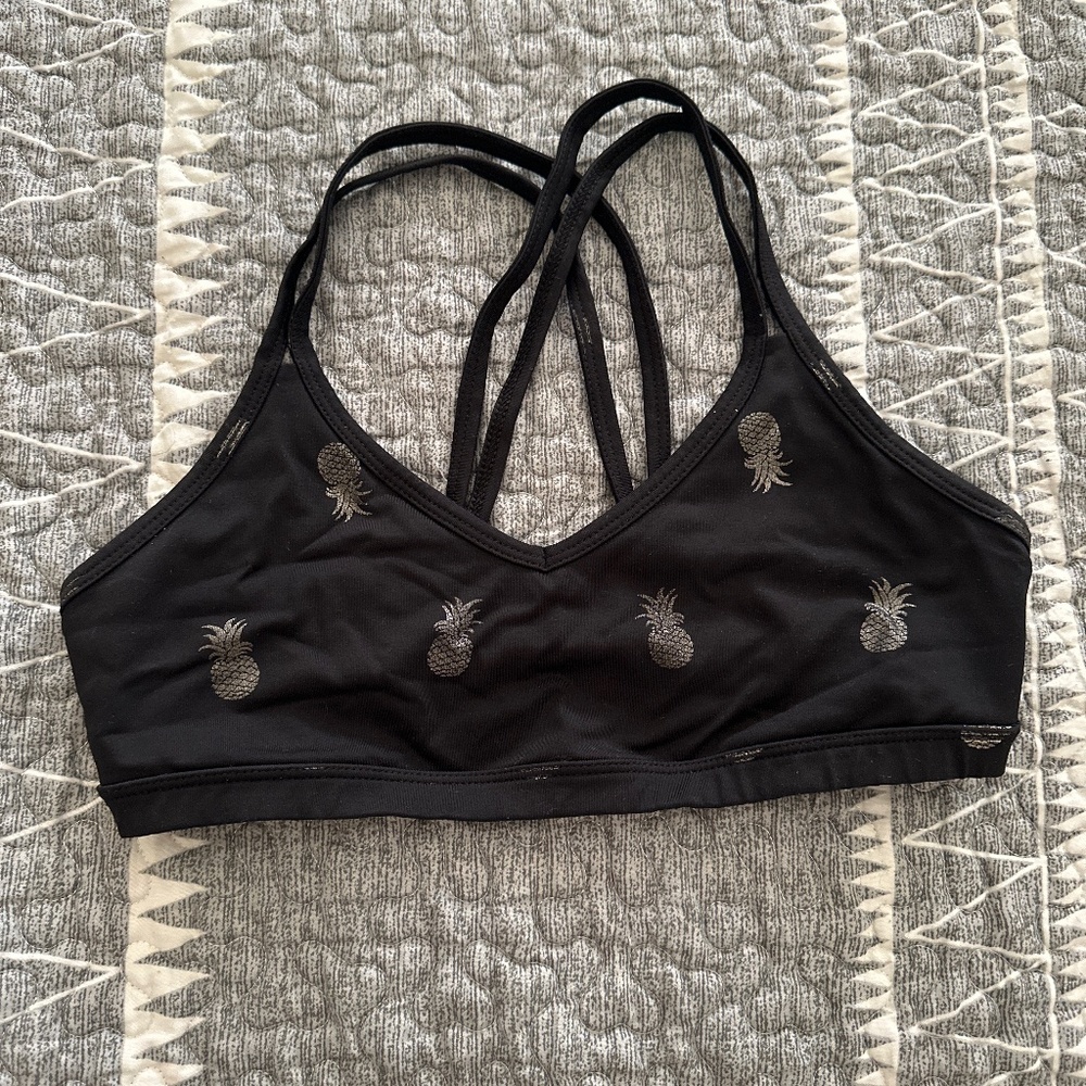 Beyond Yoga Size Small Bra Black